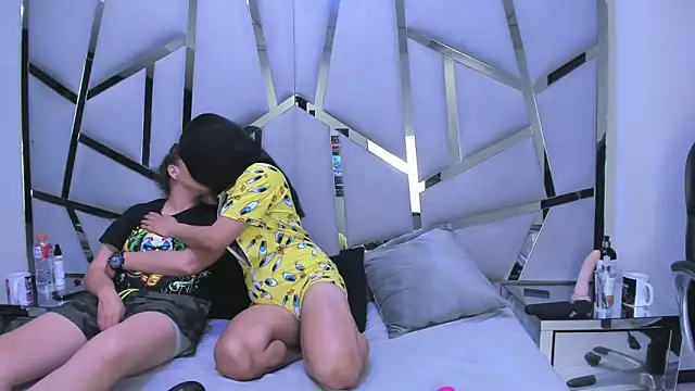 Alyssa Noah online show from March 27, 3:52 am