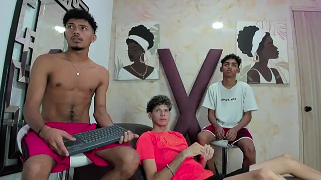 COUPLES BOYS online show from May 13, 7:41 pm