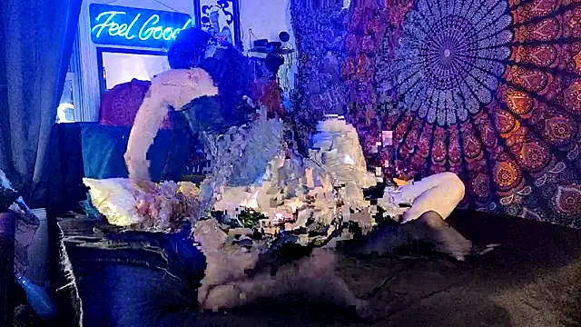 SweetTea03 online show from March 11, 9:02 am