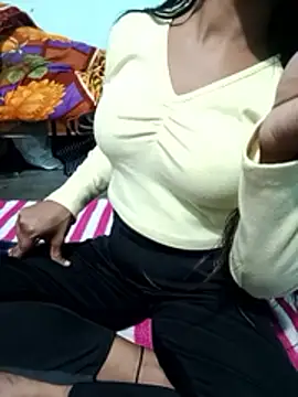 Zoyaa-Zubair online show from February 22, 7:15 pm