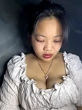 Mailyysa online show from December 13, 11:10 pm