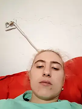 Blondi04 online show from December 18, 4:23 pm