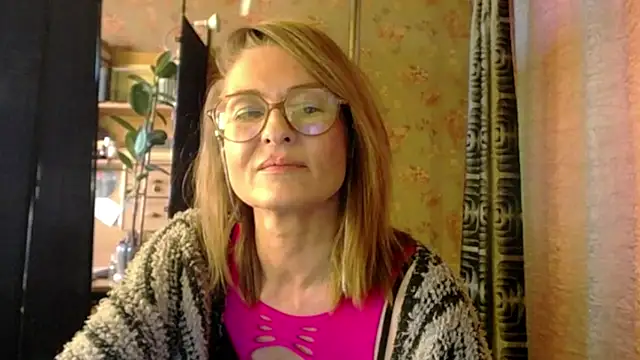 Soniakiss online show from March 17, 4:11 pm