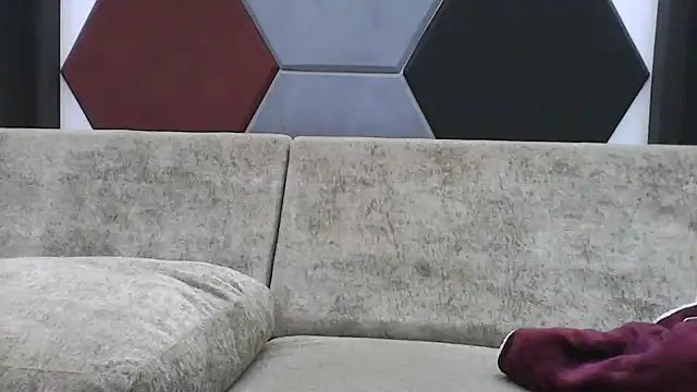 GabriellaManhas online show from February 1, 7:07 am