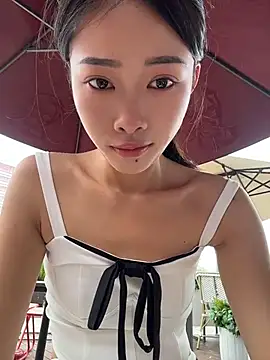 youyou-baby999 online show from July 1, 5:51 am