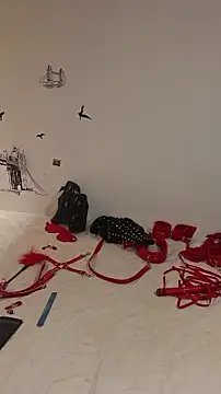 Emma Everett online show from January 9, 1:26 pm