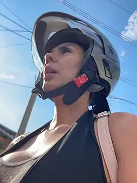 SofhiaTaylor online show from February 3, 9:07 pm