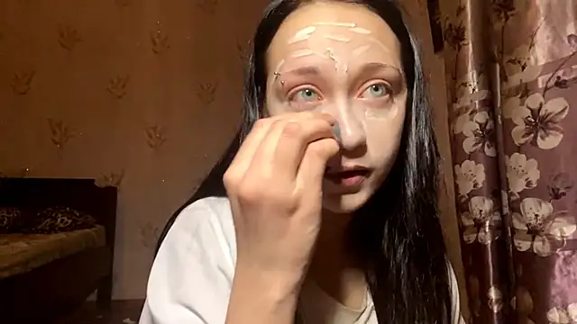 ZeeHope online show from December 4, 1:02 pm