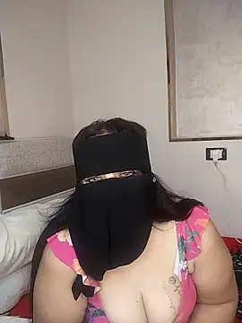 lolotheone online show from February 9, 11:18 pm