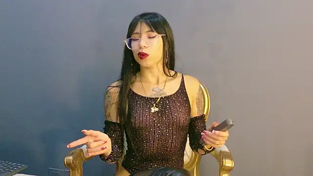 MilaDeRoux online show from February 11, 5:42 am