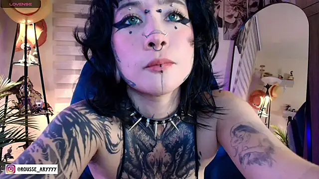 AryRousse online show from May 23, 3:38 am