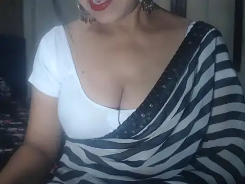 Hotronita123 online show from February 23, 10:58 am