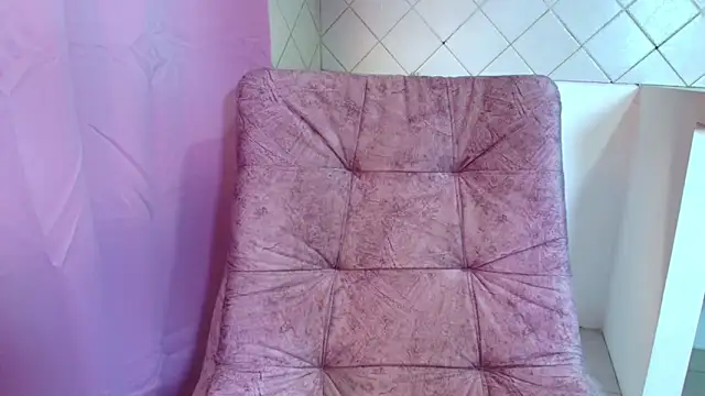 brunette candyy  online show from March 16, 1:48 pm