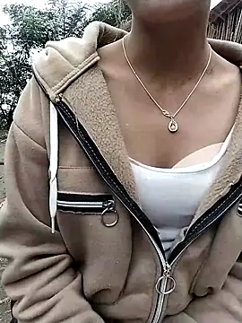 iam-eli online show from January 10, 6:07 am