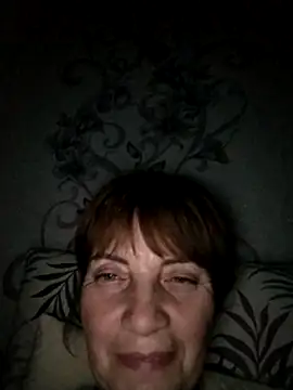 MichelleLove48 online show from December 3, 11:40 pm