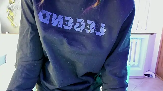 KrisDoeil online show from December 17, 2:27 am