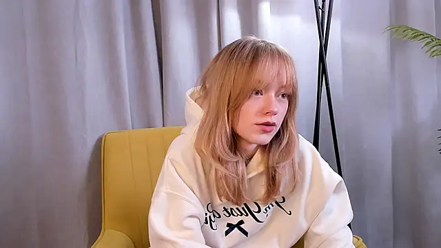 MatthewHoffis online show from December 4, 10:28 am