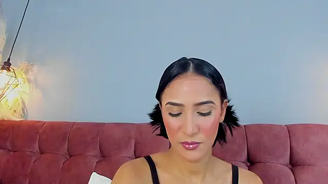 Samantha luv  online show from January 7, 2:59 am