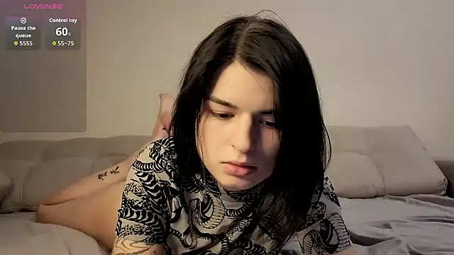 lololozhechka online show from December 3, 6:54 pm