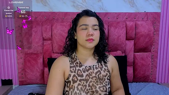 ValeryMorales online show from April 12, 7:38 pm