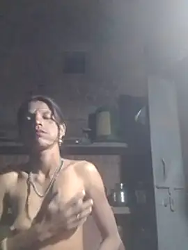 Karisma ji online show from December 4, 3:35 pm