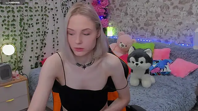 Gina Gina love online show from June 10, 2:22 am