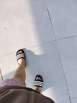 Miky Lyn online show from February 15, 9:08 am