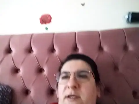 Dana92va online show from February 23, 1:32 pm