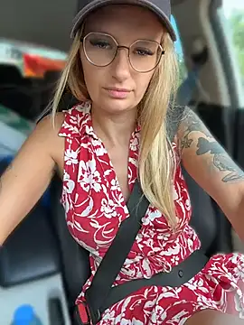 Betsy online show from August 3, 9:59 am