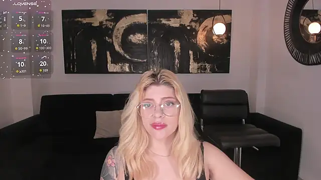 MadisonKane online show from February 12, 12:07 pm