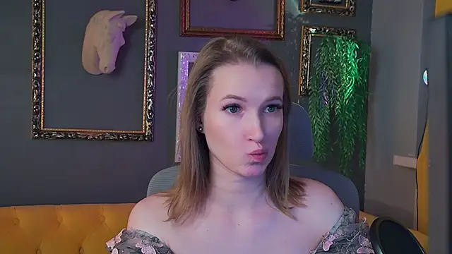 Megan Rodgers online show from February 8, 5:38 pm