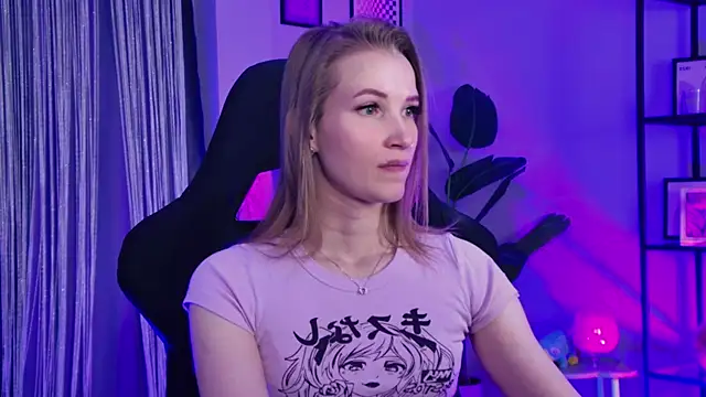 Megan Rodgers online show from April 17, 5:26 pm