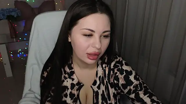 Deborah lowe online show from February 26, 4:50 pm