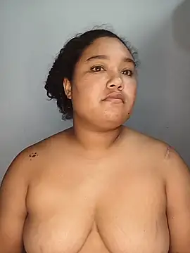 VaneandRossy online show from June 5, 1:42 am