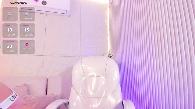 MarelynSummer online show from March 24, 11:37 am