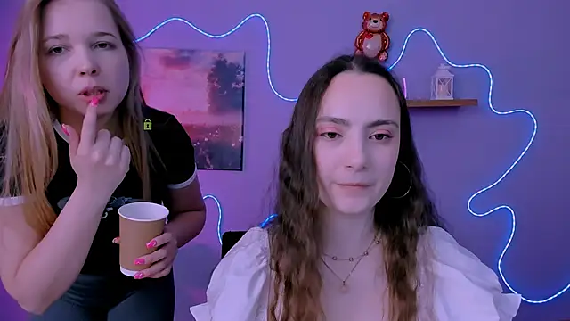 jenna elayne online show from March 2, 8:43 am