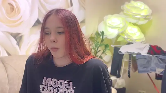 MJ and Peter online show from December 5, 1:45 pm