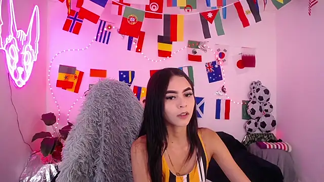 Sofia tgn online show from July 4, 6:15 pm