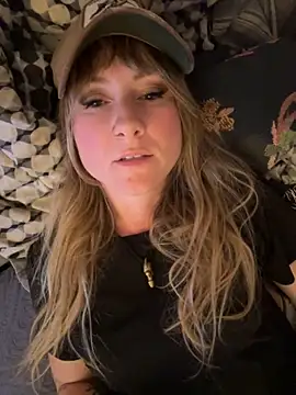 alluringpixie online show from March 15, 2:02 am