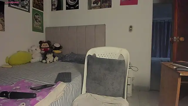 little  ammy online show from April 10, 9:10 pm