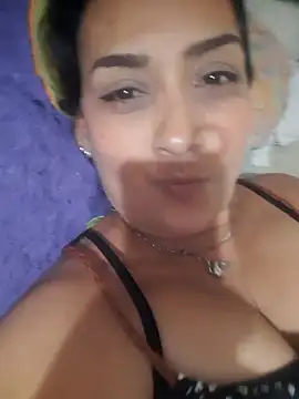 0lucer0 online show from February 8, 6:22 pm