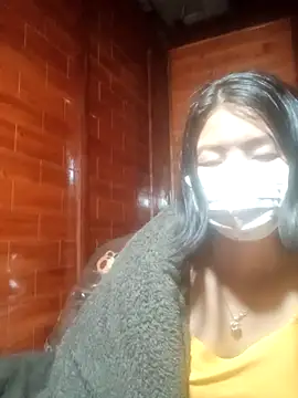 Amiluli online show from February 15, 2:05 pm