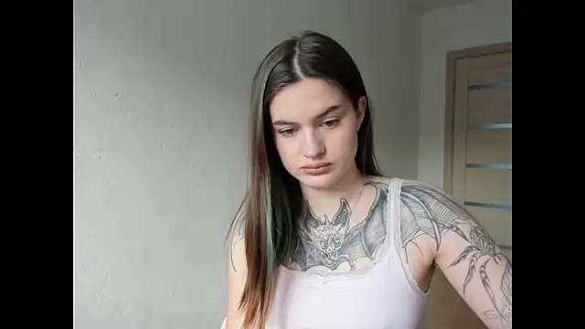 NikkieKitty online show from April 24, 2:42 pm