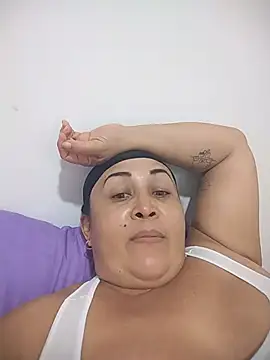 Nini Love  online show from July 28, 5:27 am