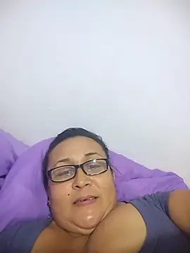 Nini Love  online show from July 11, 4:45 am