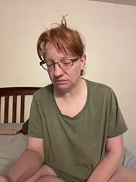 Lenaravenswood online show from March 1, 5:07 am