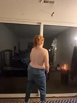 Lenaravenswood online show from March 15, 4:14 am