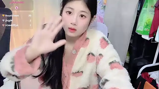 Yvonne-07 online show from December 21, 2:10 pm