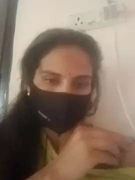harshita01 online show from February 7, 10:30 am