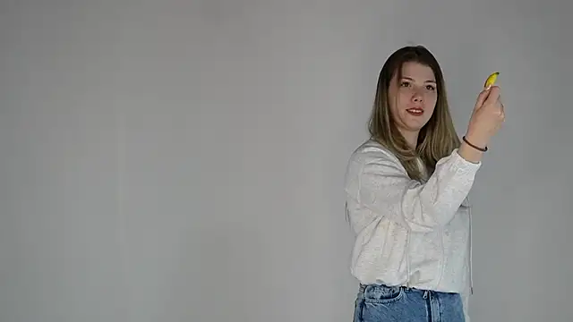 LumiaSolstice online show from March 13, 12:50 pm